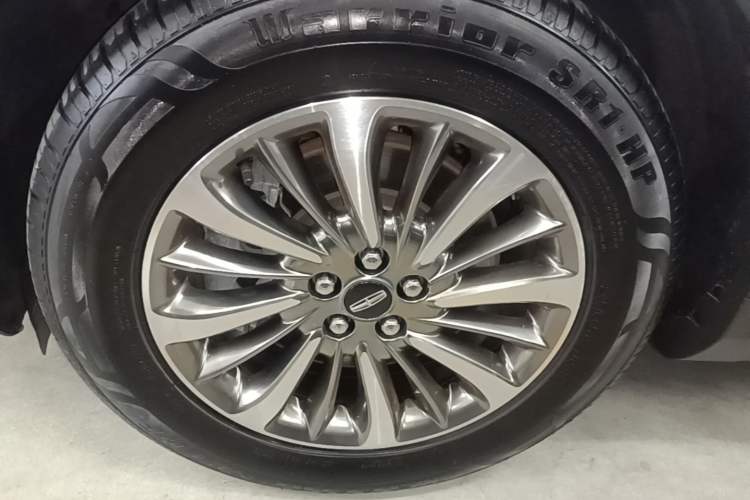 Used Lincoln Nautilus 2019 2.0T Two-Wheel Drive Luxury Edition China VI Standard Exterior 4