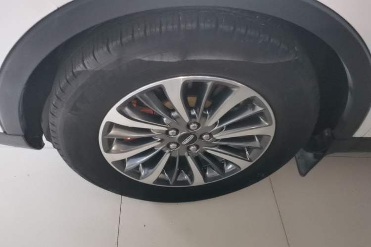 Used Lincoln Nautilus 2019 2.0T Two-Wheel Drive Luxury Edition China VI Standard Exterior 4