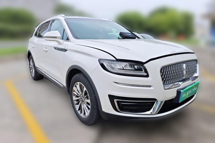 Used Lincoln Nautilus 2019 2.0T Two-Wheel Drive Luxury Edition China VI Standard Front Right 45 Deg