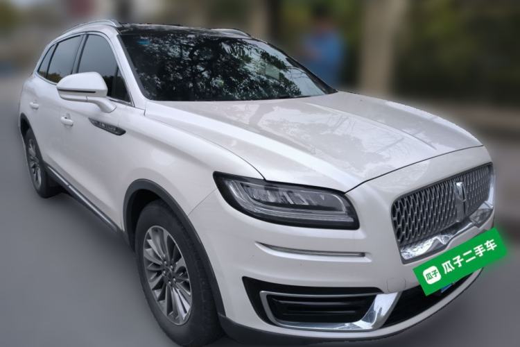 Used Lincoln Nautilus 2019 2.0T Two-Wheel Drive Luxury Edition China VI Standard Front Right 45 Deg