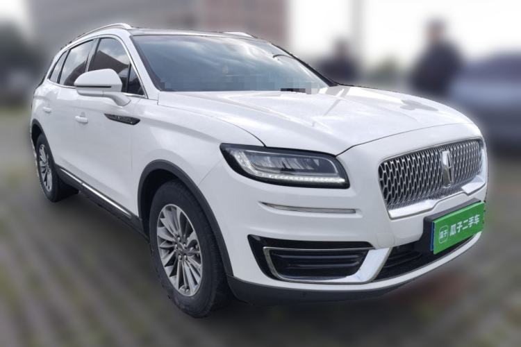 Used Lincoln Nautilus 2019 2.0T Two-Wheel Drive Luxury Edition China VI Standard Front Right 45 Deg