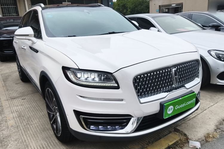 Used Lincoln Nautilus 2019 2.7T Four-Wheel Drive Prestige Edition China VI Standard Front Right 45 Deg
