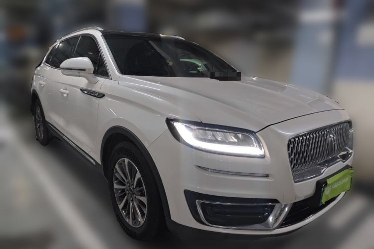 Used Lincoln Nautilus 2019 2.0T Two-Wheel Drive Luxury Edition China VI Standard Front Right 45 Deg