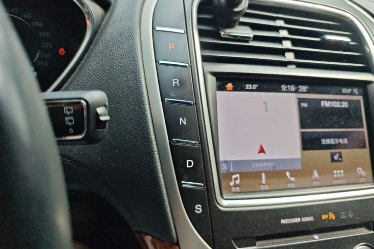 Used Lincoln Nautilus 2019 2.7T Four-Wheel Drive Prestige Edition China VI Standard Gear Lever