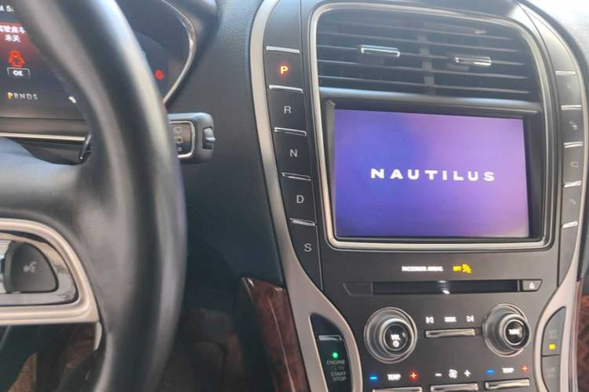 Used Lincoln Nautilus 2019 2.7T Four-Wheel Drive Prestige Edition China VI Standard Gear Lever