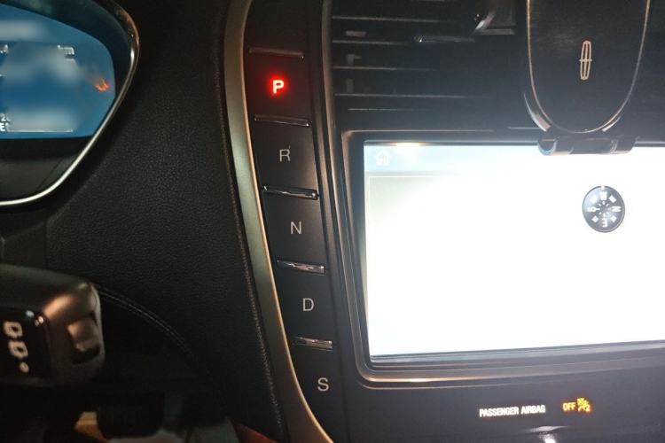 Used Lincoln Nautilus 2019 2.0T Four-Wheel Drive Zunya Edition China VI Standard Gear Lever