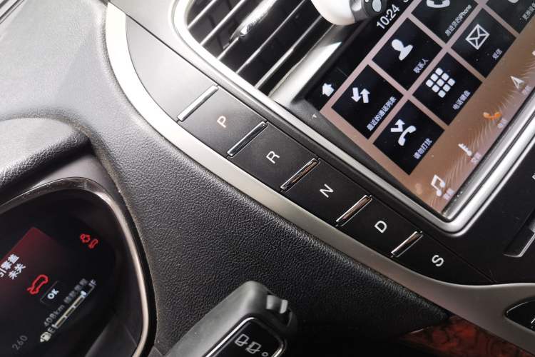Used Lincoln Nautilus 2019 2.7T Four-Wheel Drive Prestige Edition China VI Standard Gear Lever