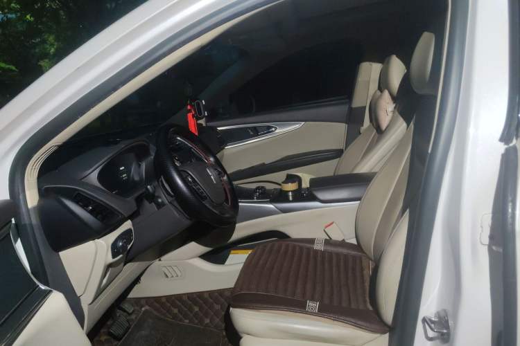 Used Lincoln Nautilus 2019 2.0T Two-Wheel Drive Luxury Edition China VI Standard Left Front Seat
