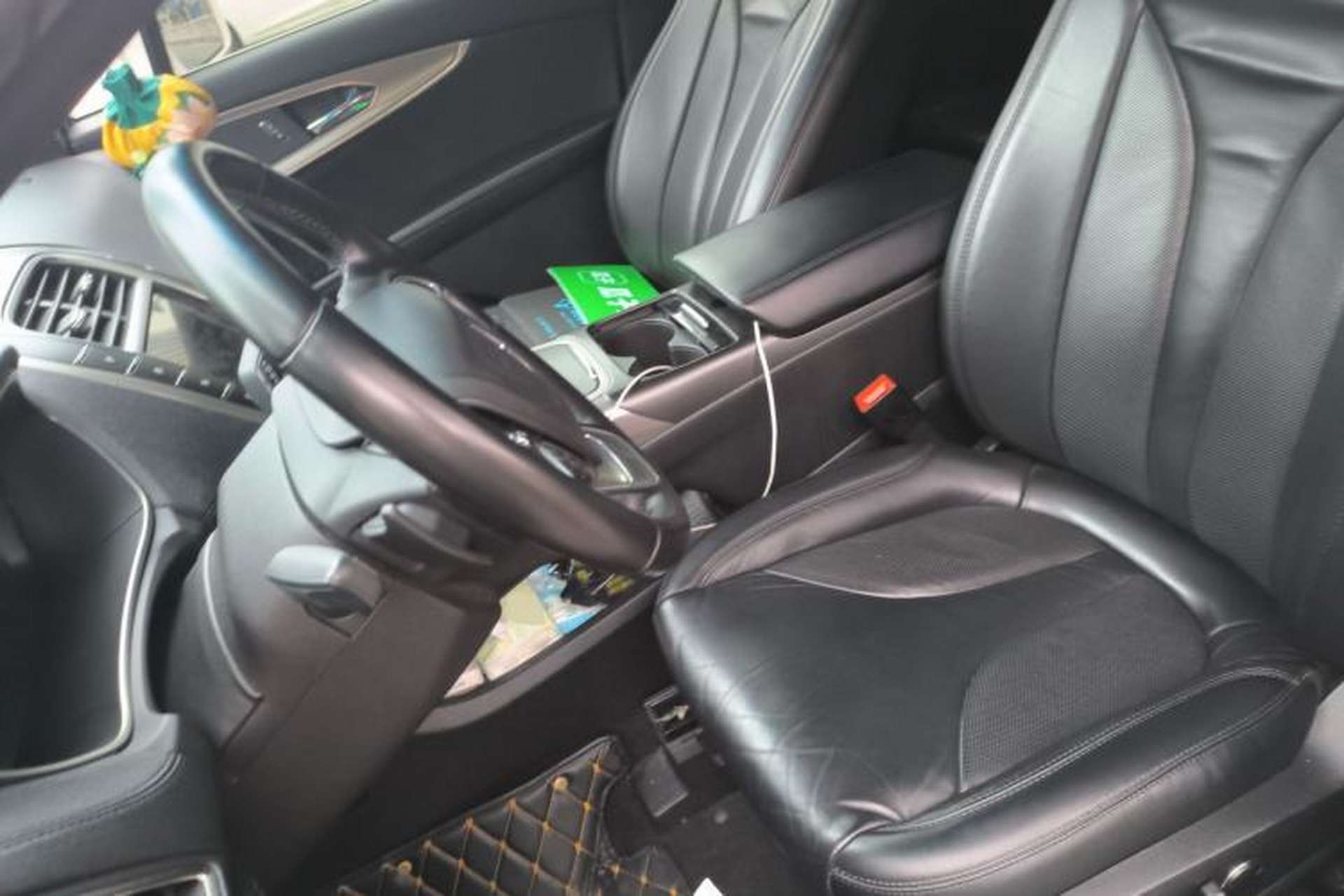 Used Lincoln Nautilus 2019 2.0T Two-Wheel Drive Luxury Edition China VI Standard Left Front Seat