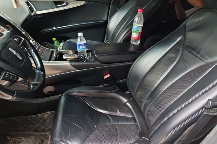 Used Lincoln Nautilus 2019 2.0T Two-Wheel Drive Luxury Edition China VI Standard Left Front Seat