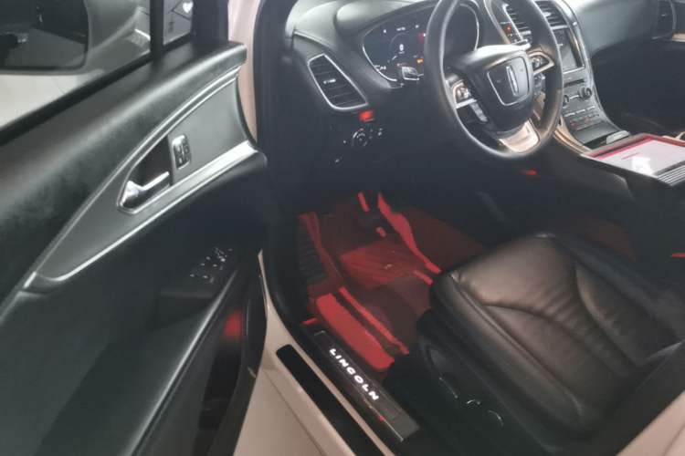 Used Lincoln Nautilus 2019 2.0T Two-Wheel Drive Luxury Edition China VI Standard Left Front Seat
