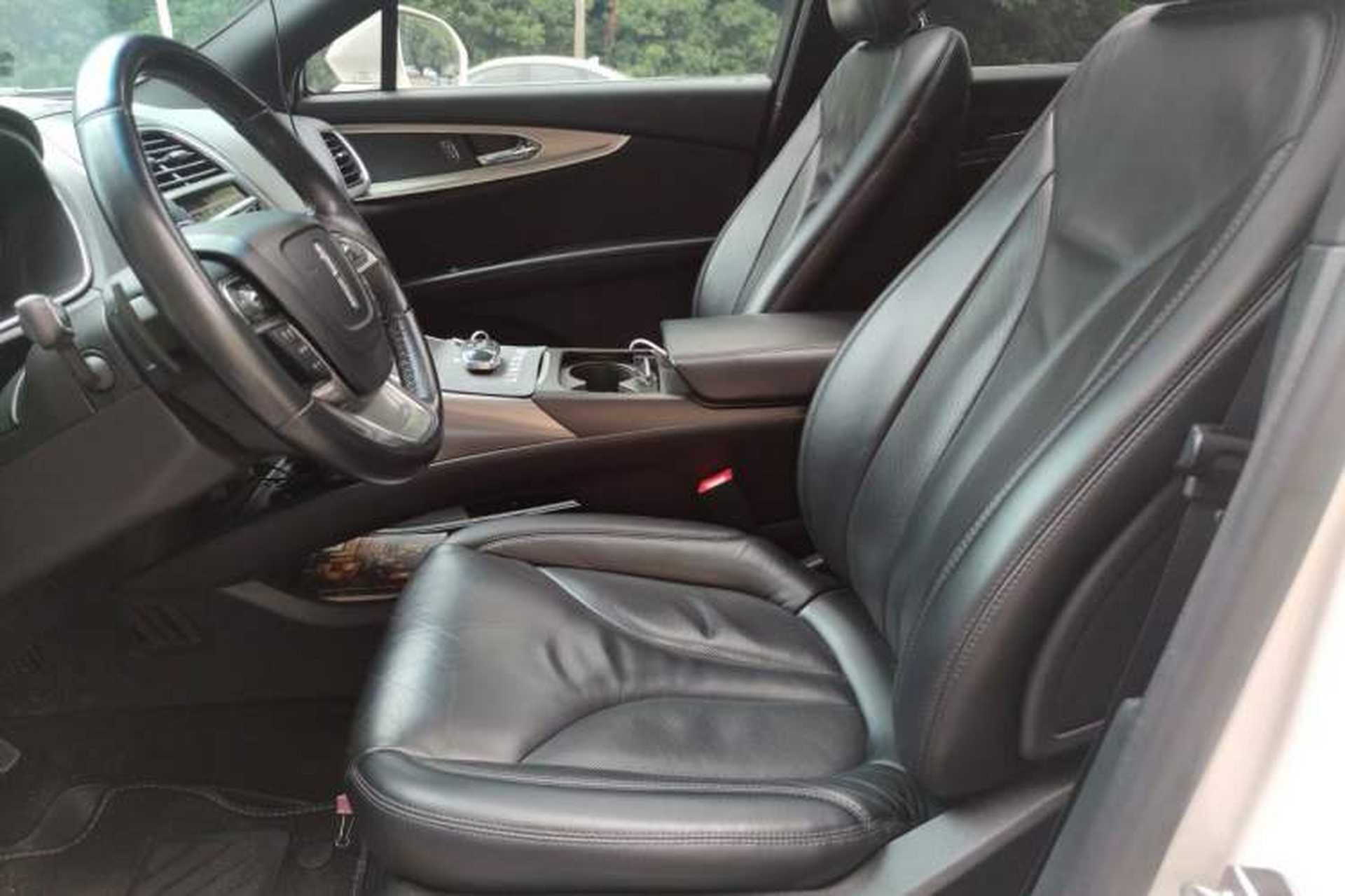 Used Lincoln Nautilus 2019 2.0T Two-Wheel Drive Luxury Edition China VI Standard Left Front Seat