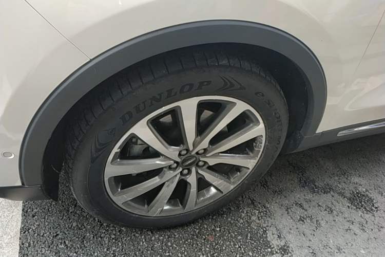 Used Lincoln Nautilus 2019 2.0T Four-Wheel Drive Zunya Edition China VI Standard Left Front Wheel Hub