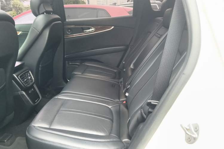 Used Lincoln Nautilus 2019 2.7T Four-Wheel Drive Prestige Edition China VI Standard Left Rear Seat