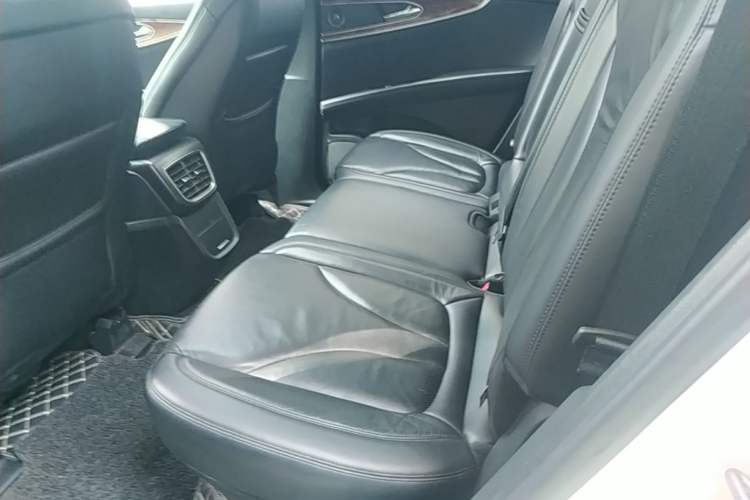 Used Lincoln Nautilus 2019 2.0T Four-Wheel Drive Zunya Edition China VI Standard Left Rear Seat