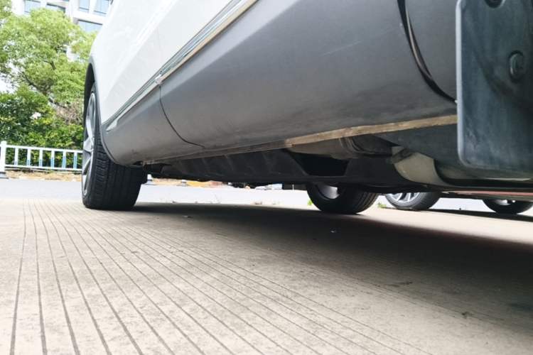 Used Lincoln Nautilus 2019 2.7T Four-Wheel Drive Prestige Edition China VI Standard Left Side Sill