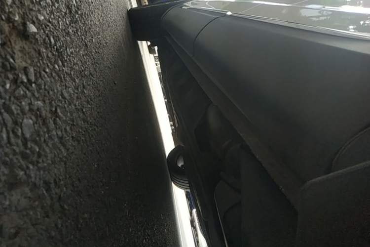 Used Lincoln Nautilus 2019 2.0T Four-Wheel Drive Zunya Edition China VI Standard Left Side Sill