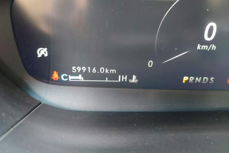 Used Lincoln Nautilus 2019 2.0T Two-Wheel Drive Luxury Edition China VI Standard Odometer Close Up