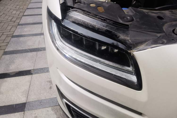 Used Lincoln Nautilus 2019 2.7T Four-Wheel Drive Prestige Edition China VI Standard Right Front Headlight