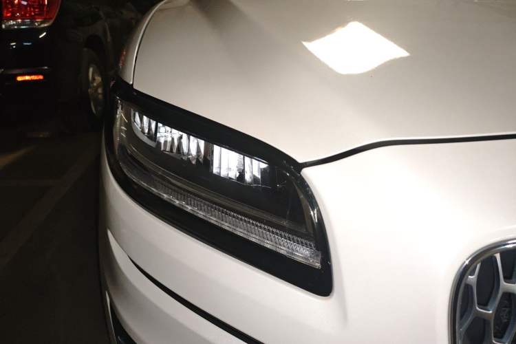 Used Lincoln Nautilus 2019 2.0T Four-Wheel Drive Zunya Edition China VI Standard Right Front Headlight