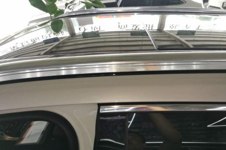Used Lincoln Nautilus 2019 2.0T Two-Wheel Drive Luxury Edition China VI Standard Roof