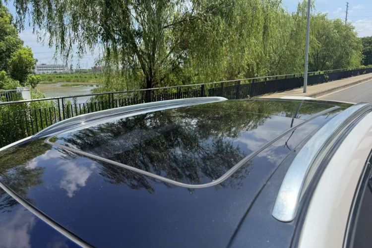 Used Lincoln Nautilus 2019 2.0T Two-Wheel Drive Luxury Edition China VI Standard Roof