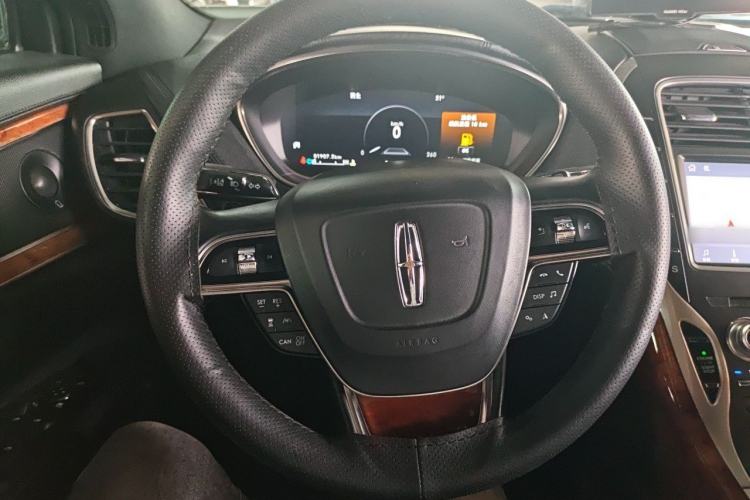 Used Lincoln Nautilus 2019 2.7T Four-Wheel Drive Prestige Edition China VI Standard Steering Wheel