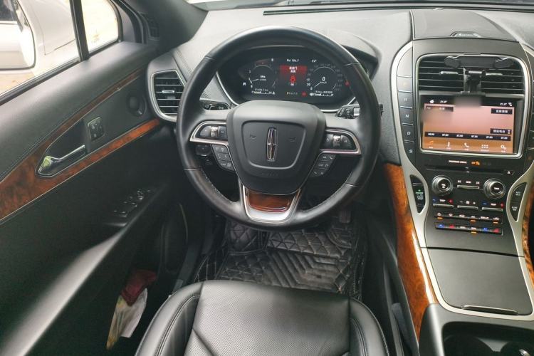 Used Lincoln Nautilus 2019 2.0T Four-Wheel Drive Zunya Edition China VI Standard Steering Wheel