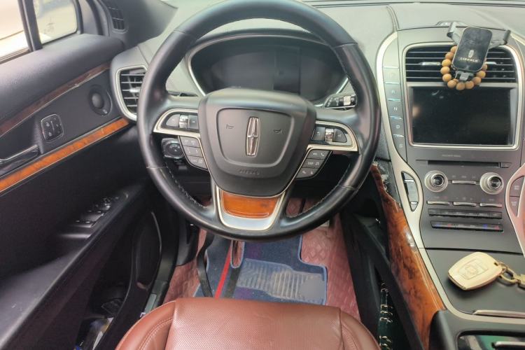 Used Lincoln Nautilus 2019 2.0T Four-Wheel Drive Zunya Edition China VI Standard Steering Wheel