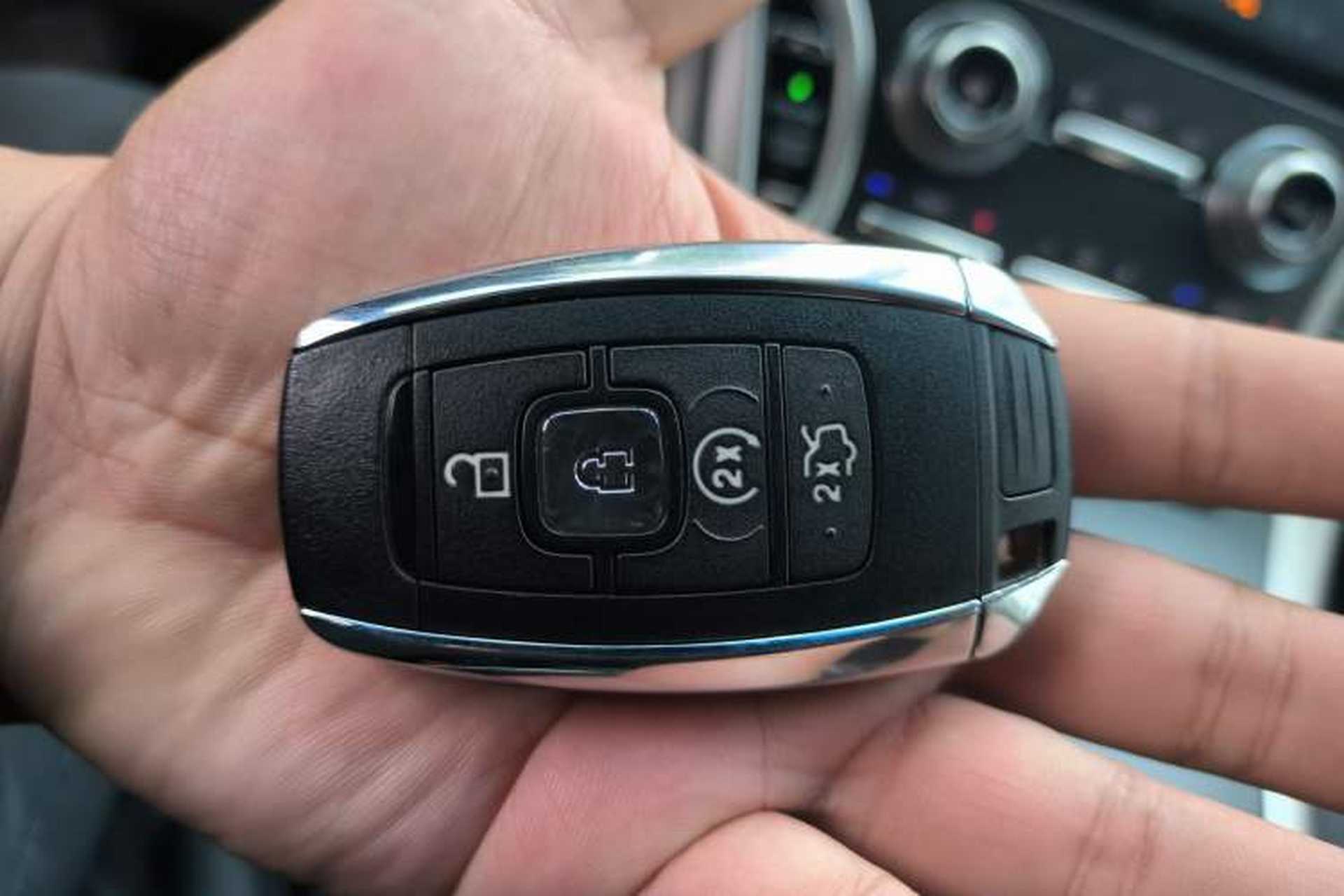 Used Lincoln Nautilus 2019 2.0T Two-Wheel Drive Luxury Edition China VI Standard Vehicle Key
