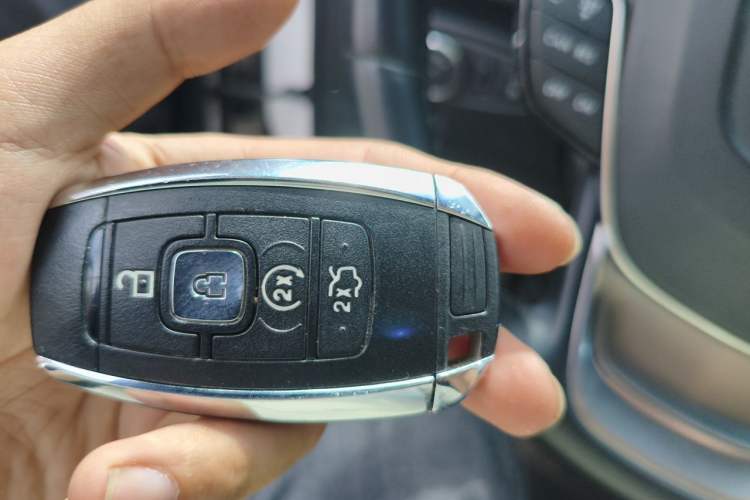 Used Lincoln Nautilus 2019 2.0T Two-Wheel Drive Luxury Edition China VI Standard Vehicle Key