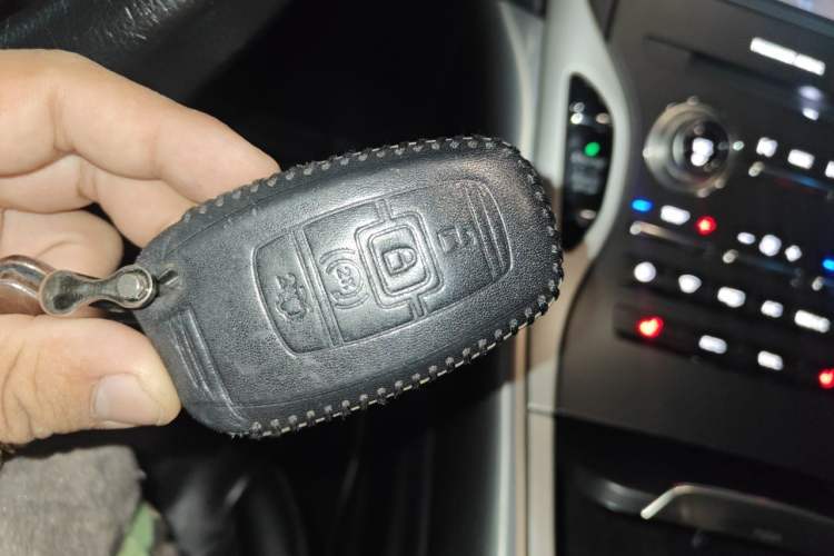 Used Lincoln Nautilus 2019 2.0T Two-Wheel Drive Luxury Edition China VI Standard Vehicle Key