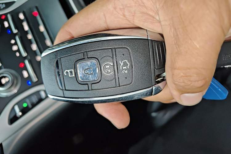 Used Lincoln Nautilus 2019 2.0T Two-Wheel Drive Luxury Edition China VI Standard Vehicle Key
