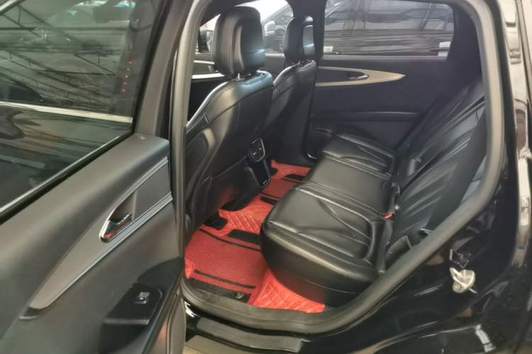 Used Lincoln Nautilus 2020 2.0T Submarine Edition Left Rear Seat