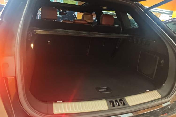 Used Lincoln Nautilus 2020 2.0T Four-Wheel Drive Luxury Edition Trunk