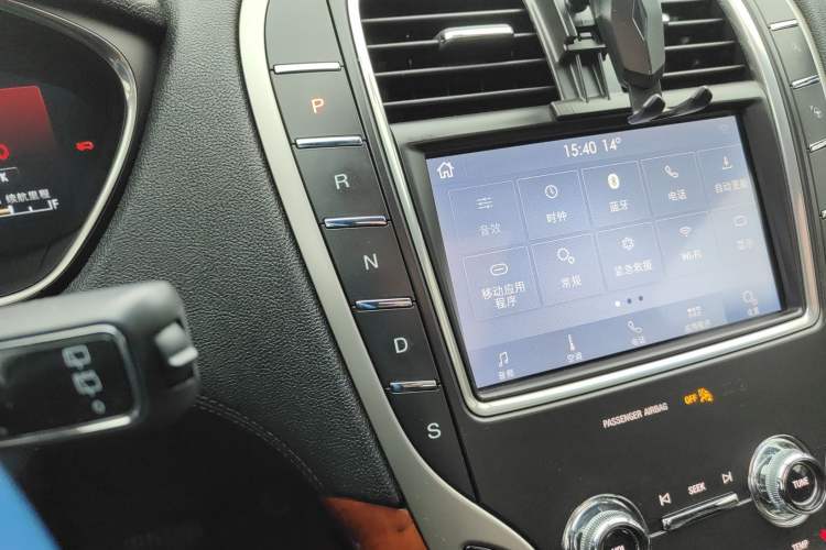 Used Lincoln Nautilus 2020 2.0T Four-Wheel Drive Luxury Edition Gear Lever