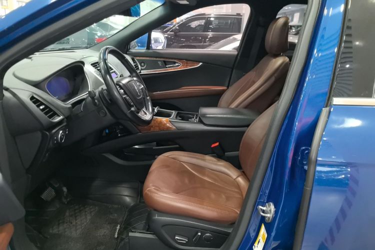 Used Lincoln Nautilus 2020 2.0T Four-Wheel Drive Luxury Edition Left Front Seat