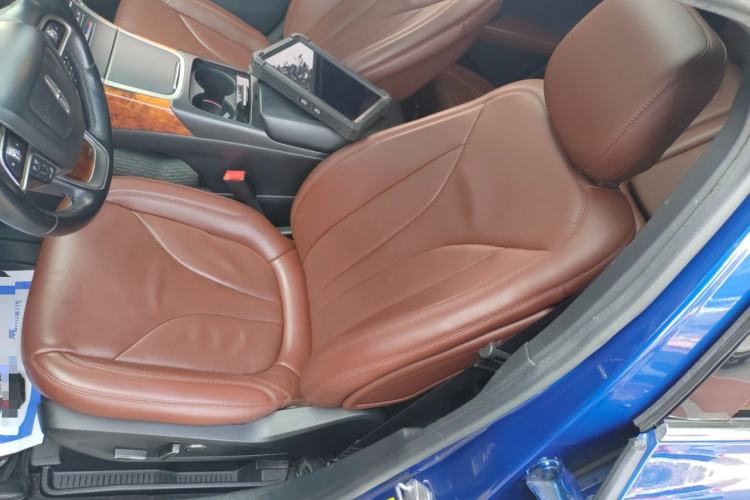 Used Lincoln Nautilus 2020 2.0T Four-Wheel Drive Luxury Edition Left Front Seat
