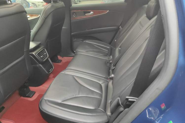 Used Lincoln Nautilus 2020 2.0T Four-Wheel Drive Luxury Edition Left Rear Seat
