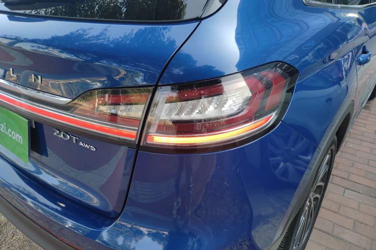 Used Lincoln Nautilus 2020 2.0T Four-Wheel Drive Luxury Edition Right Rear Taillight