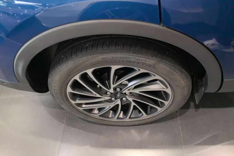 Used Lincoln Nautilus 2020 2.0T Four-Wheel Drive Luxury Edition Right Rear Wheel Hub