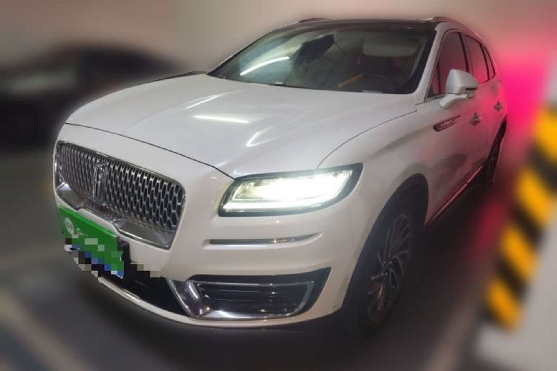 Used Lincoln Nautilus 2020 2.0T Four-Wheel Drive Luxury Edition Front Left 45 Deg