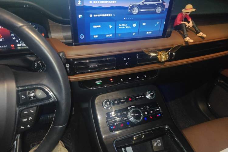 Used Lincoln Nautilus 2021 2.7T Four-Wheel Drive Prestige Edition Audio And AC Panel