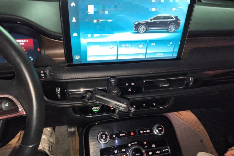 Used Lincoln Nautilus 2021 2.0T Four-Wheel Drive Luxury Edition Audio And AC Panel