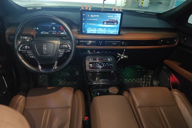 Used Lincoln Nautilus 2021 2.7T Four-Wheel Drive Prestige Edition Center Console