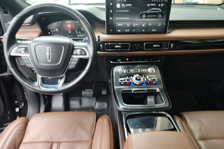 Used Lincoln Nautilus 2021 2.7T Four-Wheel Drive Prestige Edition Center Console