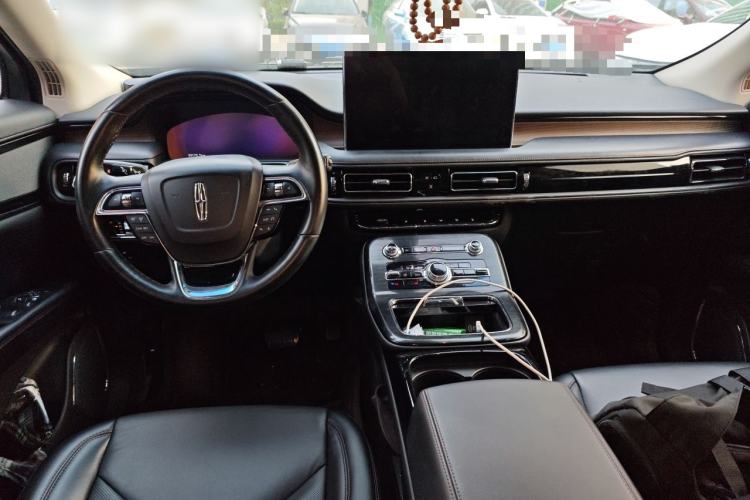 Used Lincoln Nautilus 2021 2.0T Four-Wheel Drive Luxury Edition Center Console