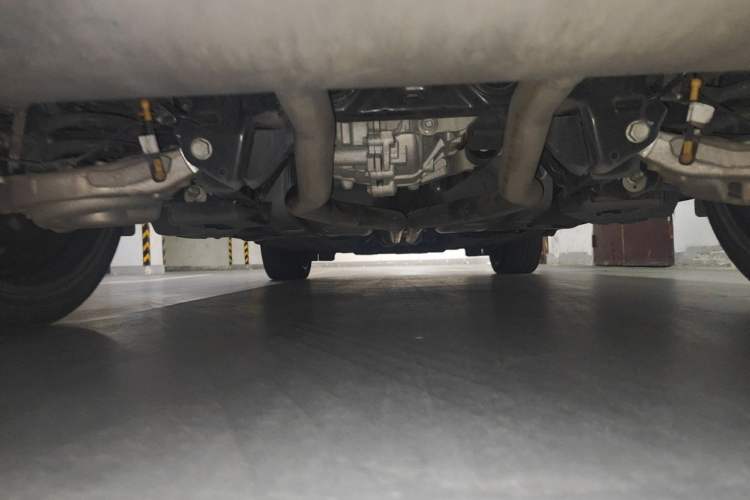 Used Lincoln Nautilus 2021 2.7T Four-Wheel Drive Prestige Edition Chassis Rear
