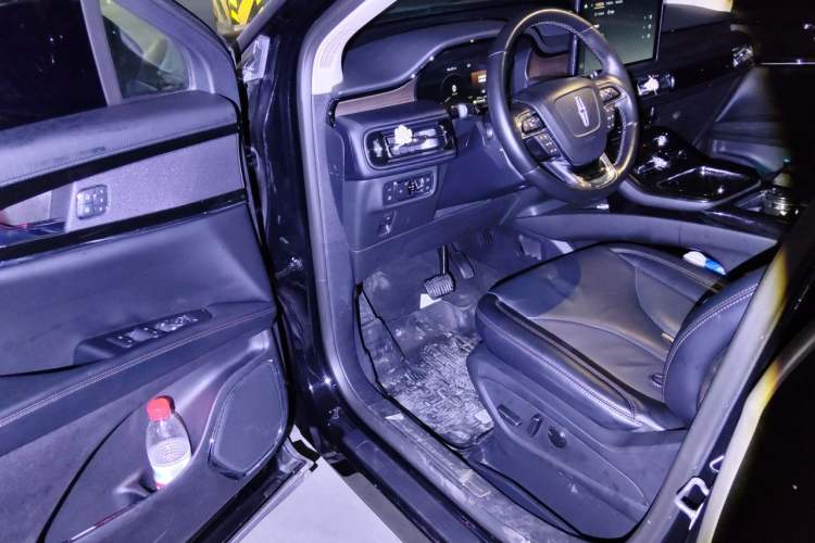 Used Lincoln Nautilus 2021 2.0T Four-Wheel Drive Luxury Edition Driver Seat