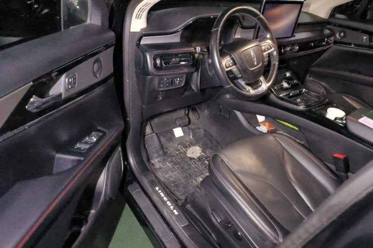 Used Lincoln Nautilus 2021 2.0T Four-Wheel-Drive California Coast Limited Edition Driver Seat